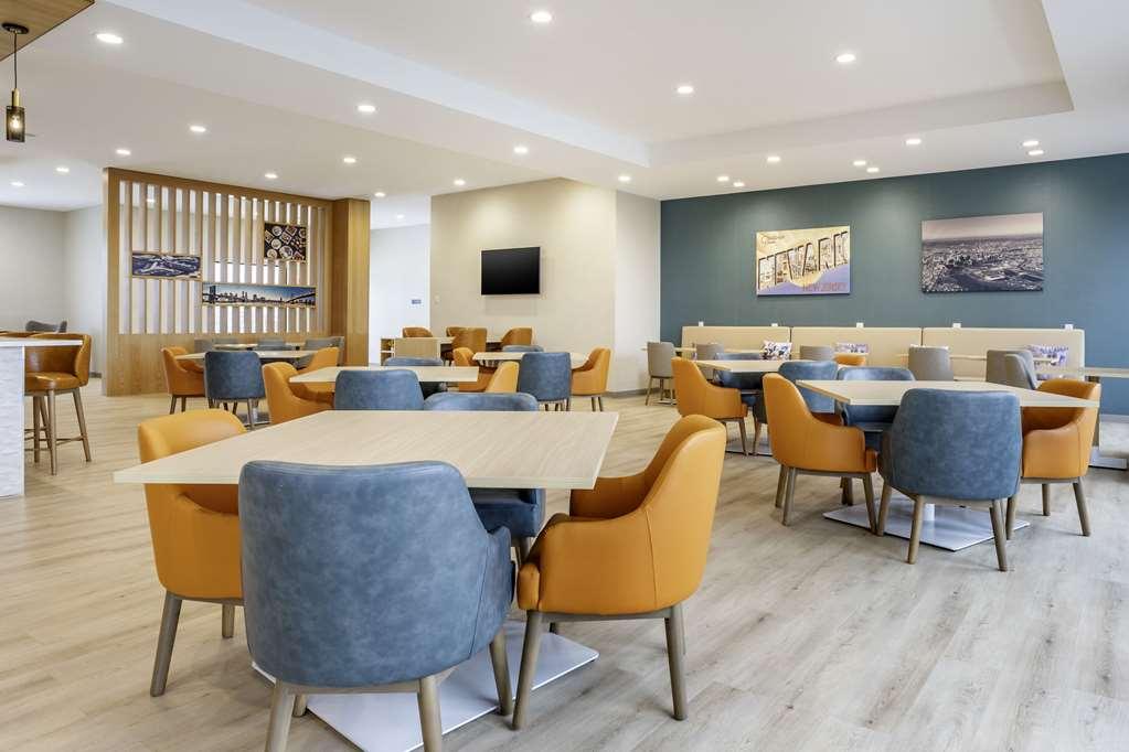 Comfort Inn & Suites Newark Liberty International Airport Ristorante foto