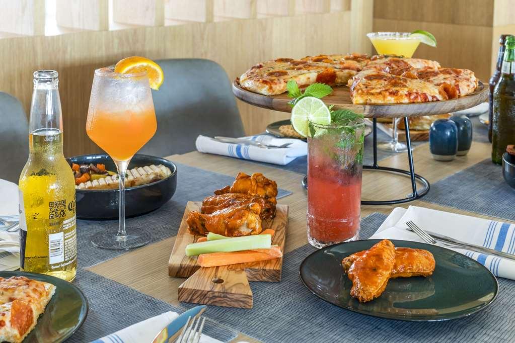 Comfort Inn & Suites Newark Liberty International Airport Ristorante foto